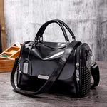 Obangbag Women Retro Vintage Rivet Oil Wax Leather Large Capacity Handbag